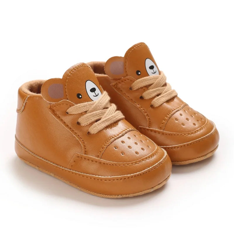 Comfortable Beginner Walking Shoes Breathable Fabric Soft Sole Design Suitable for All Seasons Indoor And Outdoor