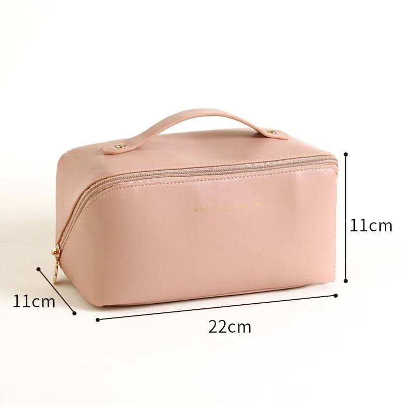 Travel Makeup Bag Large Capacity Cosmetic Bags Waterproof Portable Toiletry Bag Make Up Organizer with Divider and Handle