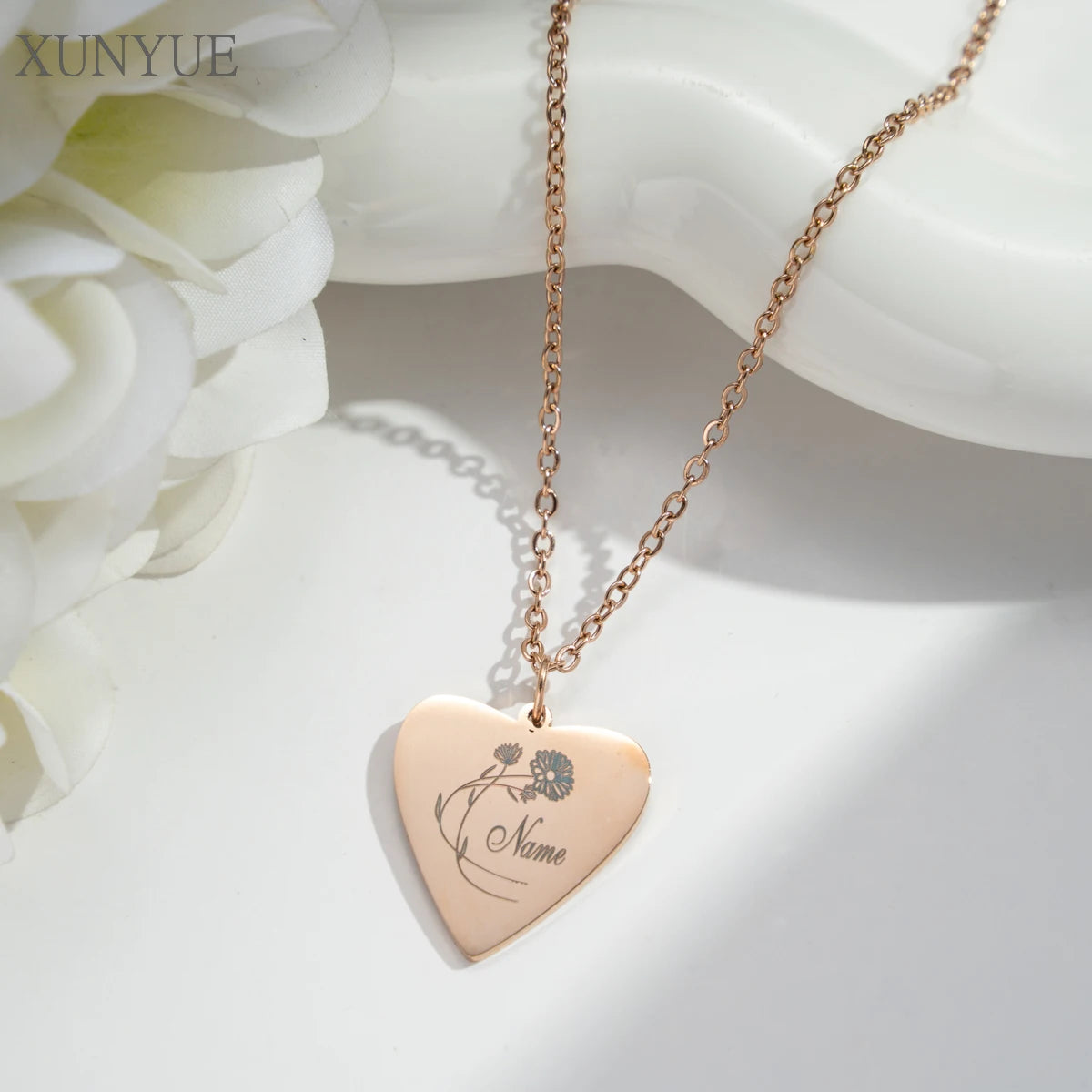 Customized Heart Stainless Steel Necklace Creative DIY Engraving Name Birthday Month Flower Pendant Personalized Accessories