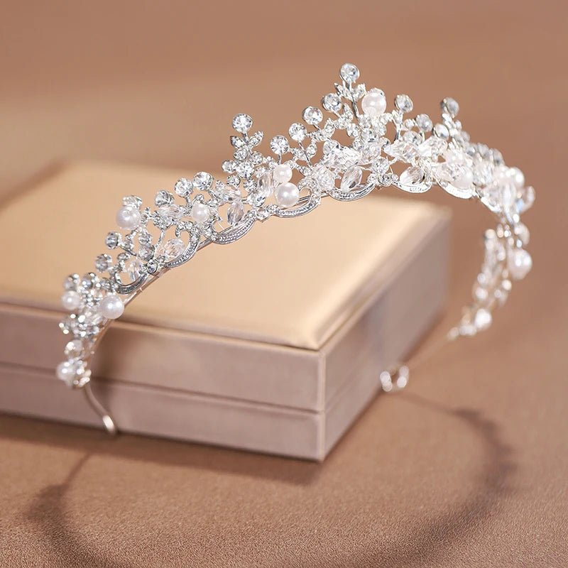Itacazzo Bridal Headwear Full Of Dazzling Atmosphere Noble Silver-colour Ladies' Birthday Party Tiara Crown For Wedding Bride