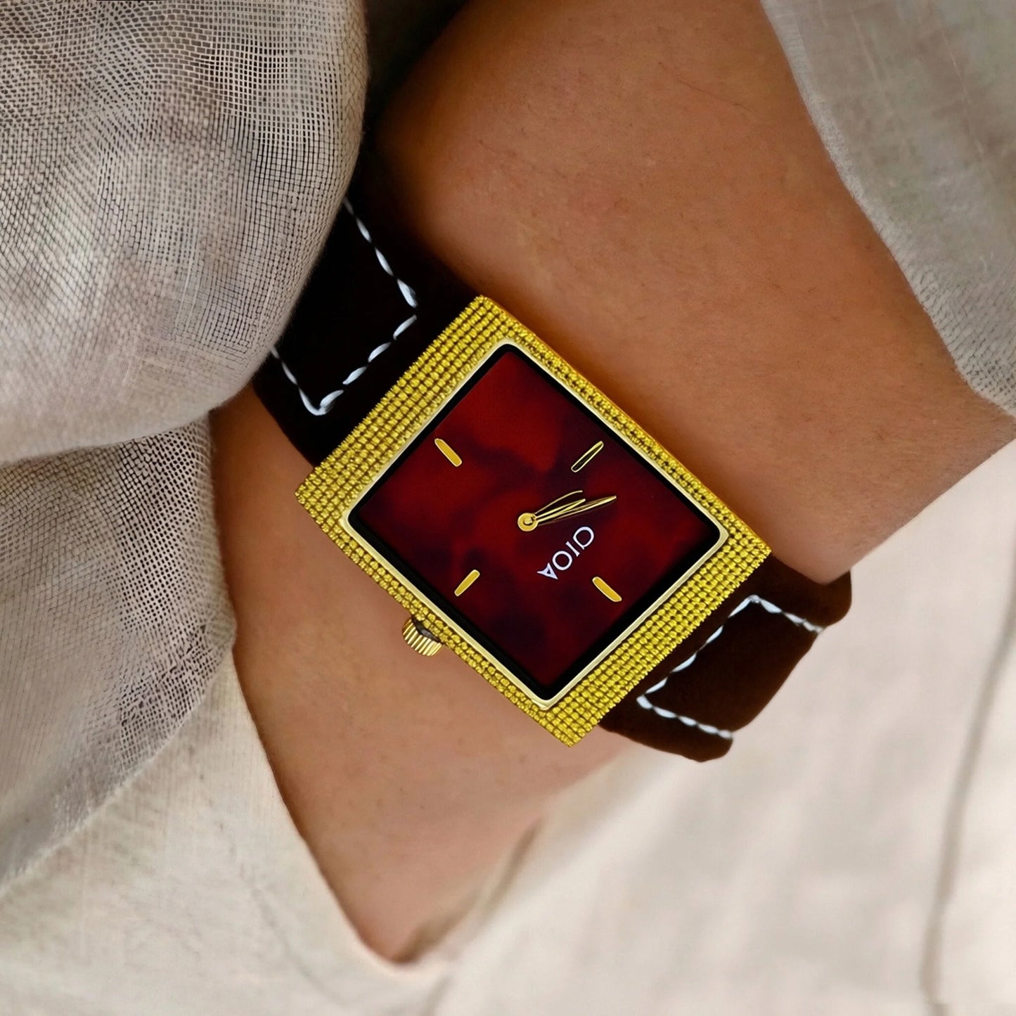 Men's Brown Leather Quartz Watch | Waterproof Sports Wristwatch | Casual Premium Style