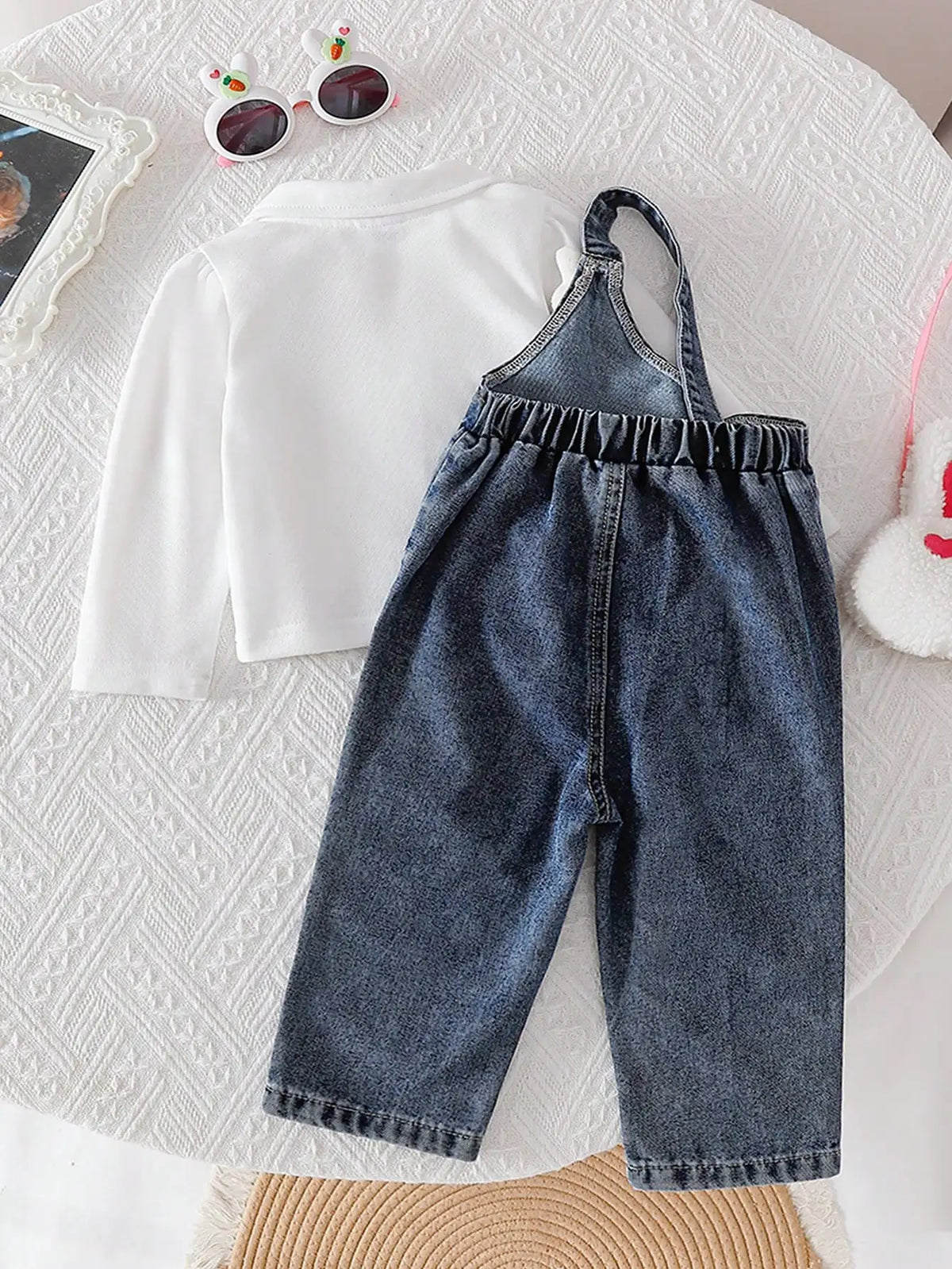 Two piece set of baby girl bubble long sleeved POLO top and three-dimensional bunny jumpsuit denim pants suitable for outdoor pl