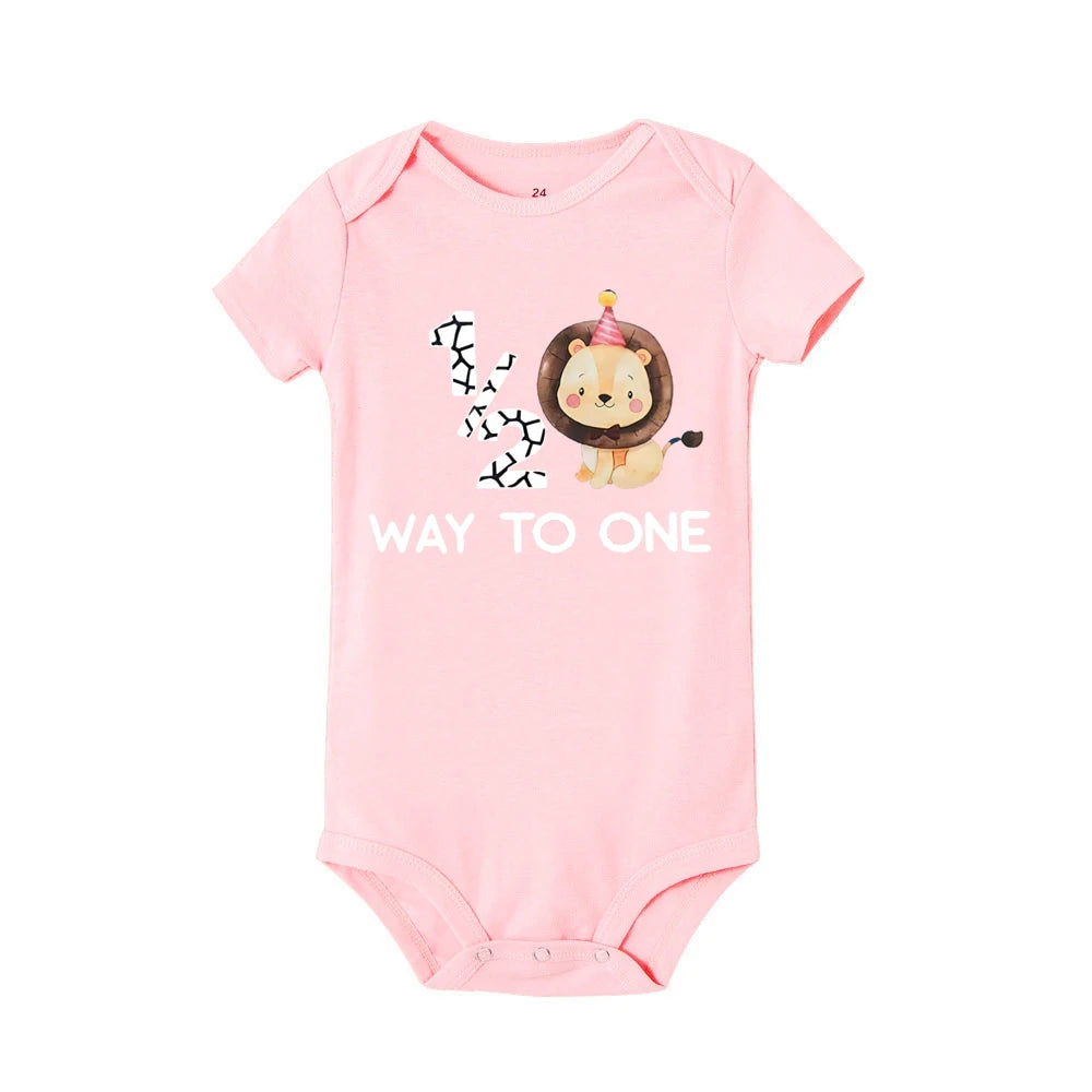 1/2 Way To One &lion Pattern Print Baby Boys Romper Baby's Half Birthday Short Sleeve Bodysuit Birthday Party Infant Clothing