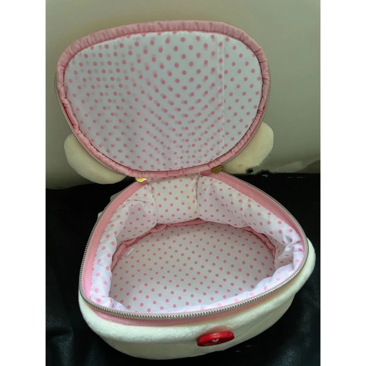 Cute cartoon Rilakkuma bear girl anime peripheral oval makeup bag for traveling portable storage toiletries bag work meal bag