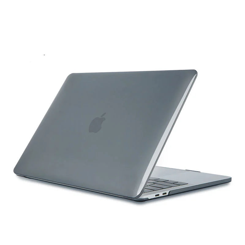 100% Ultra-clear hard case for 13.6" MacBook Air (M4-M2 2022-2025). Crystal-clear, sturdy, protects from scratches & impacts