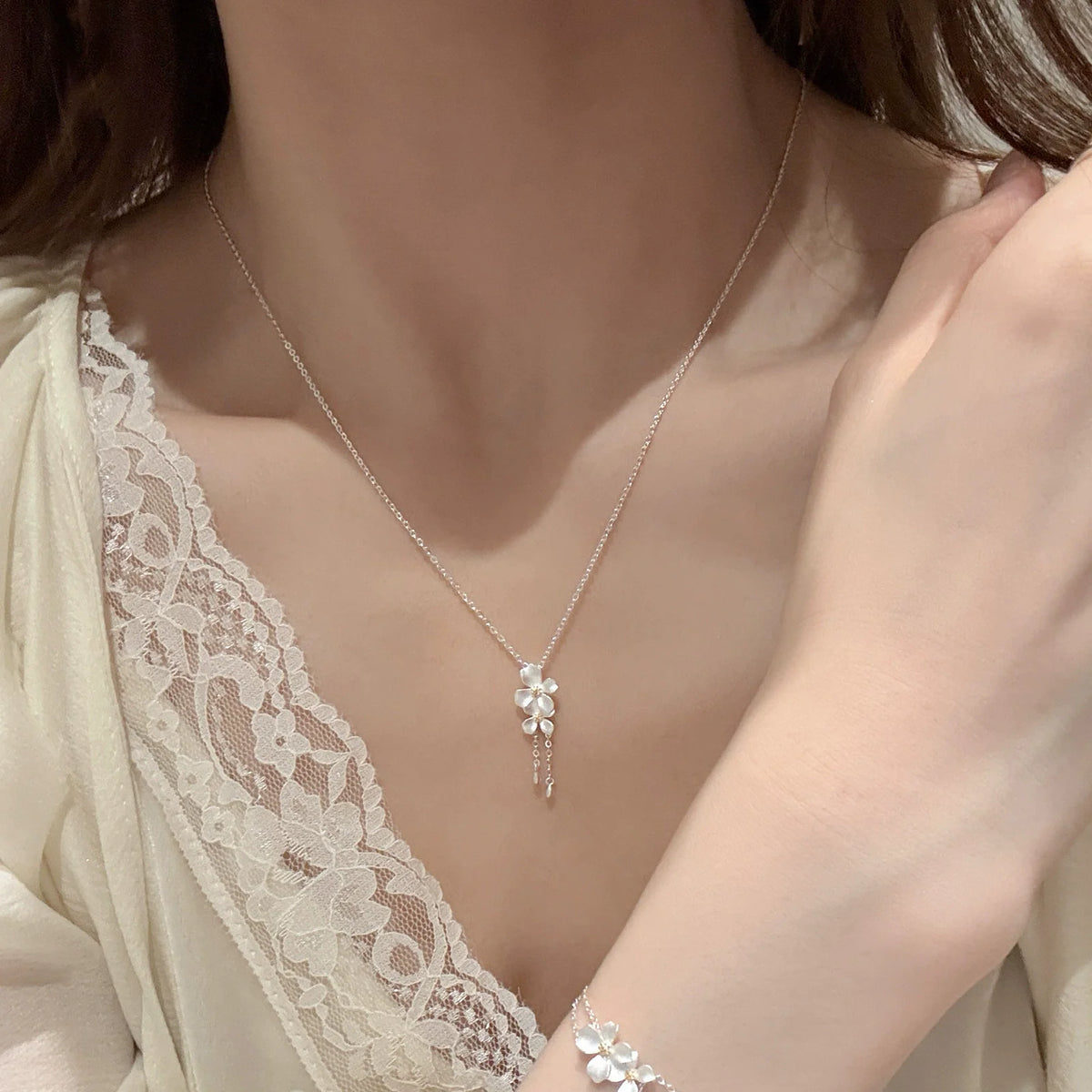 VENTFILLE 925 Sterling Silver Black Agate Necklace for Women Girl Snake Bone Chain Water Drop Jewelry Gift Dropshipping