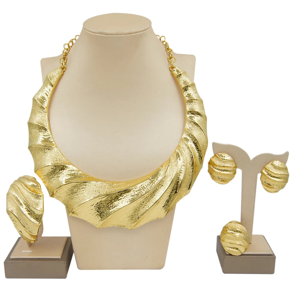 Fashion Dubai Gold Plated Women Jewelry Italian Design Style Big Necklace Banquet Festive Earrings Ring Accessories
