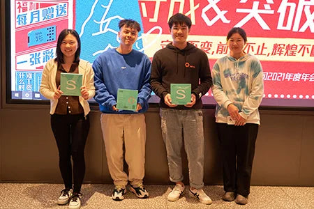 Travel Sports Gym Duffel Bag with Shoe Compartment Bag for Women