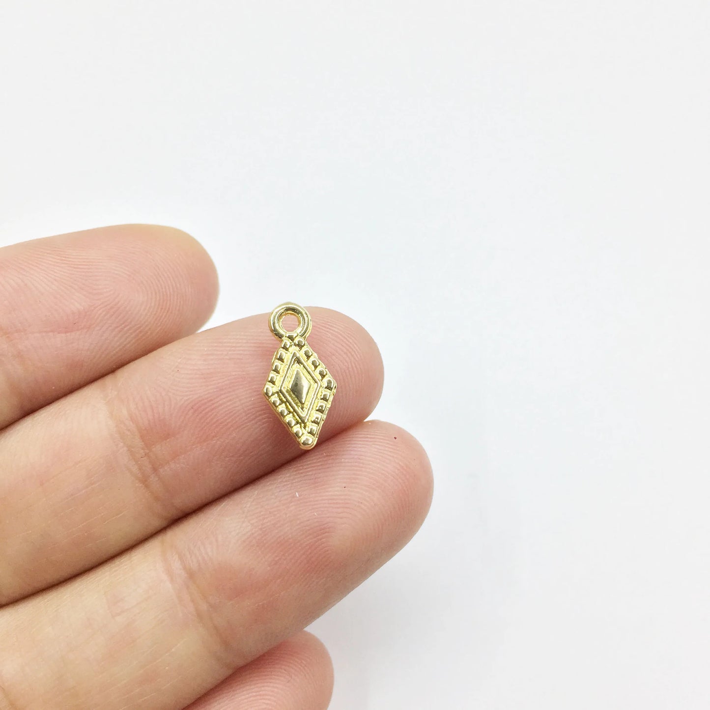 Eruifa 20pcs 6*13mm  Plated Drop Zinc Alloy Charms Pendant Jewelry DIY Necklace Bracelet Earrings 2 Colors