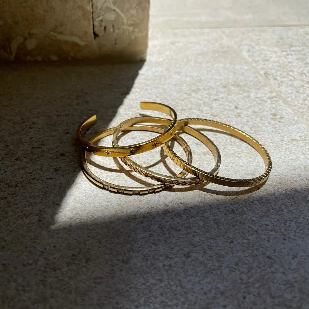 Wholesale Stainless Steel Fine Jewelry Dubai Gold Cuff Bangle Custom Wedding Jewelry Gold Bracelet Bangle