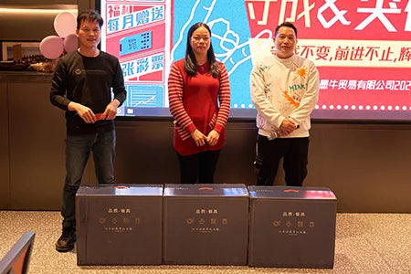 Travel Sports Gym Duffel Bag with Shoe Compartment Bag for Women