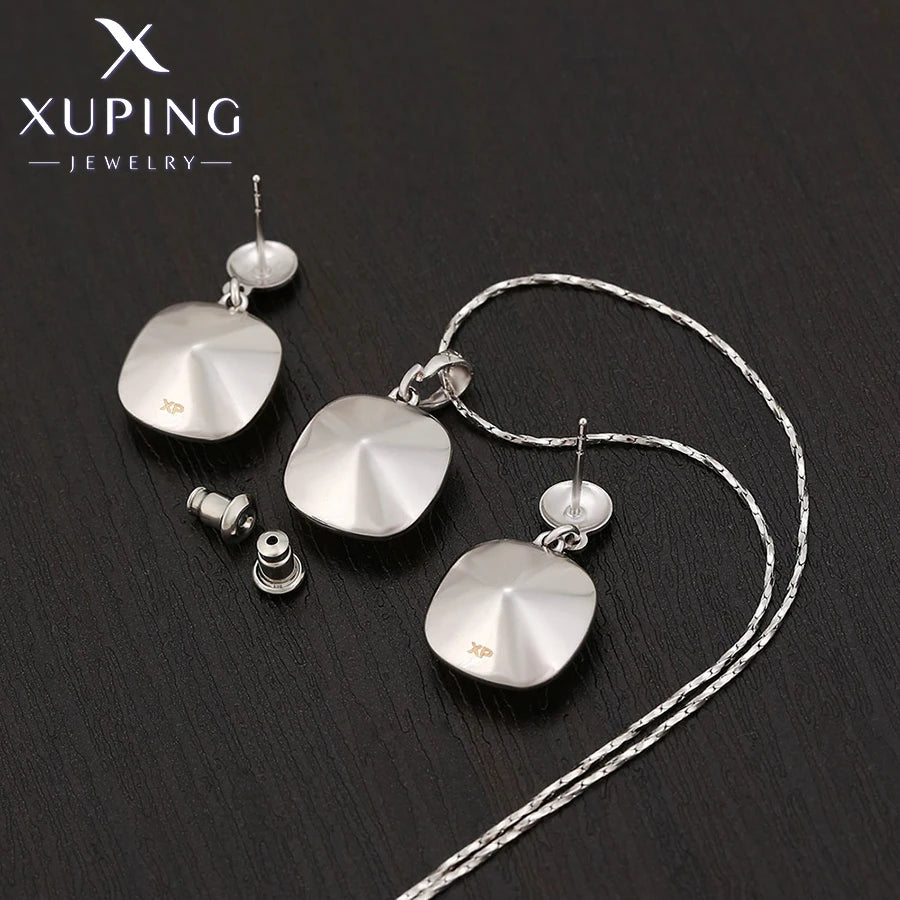 Xuping Jewelry New Arrival Luxury Necklace and Earrings Crystal Jewelry Set Women Party Gift 60503