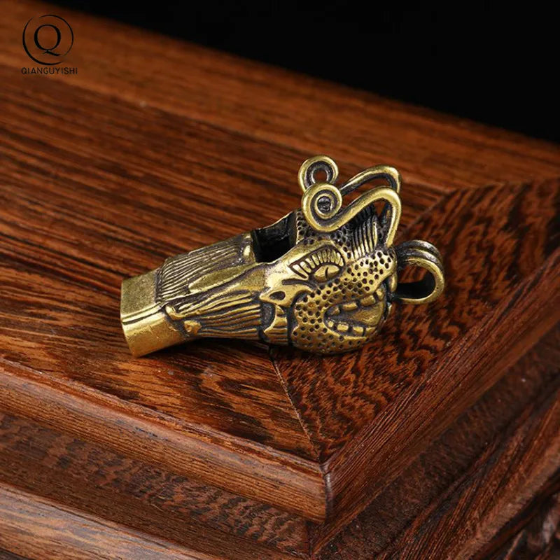 Vintage Brass Dragon Head Whistle Car Keys Chains Pendants Men Women Outdoor Survival Tools Whistles Necklaces Keychains Hanging