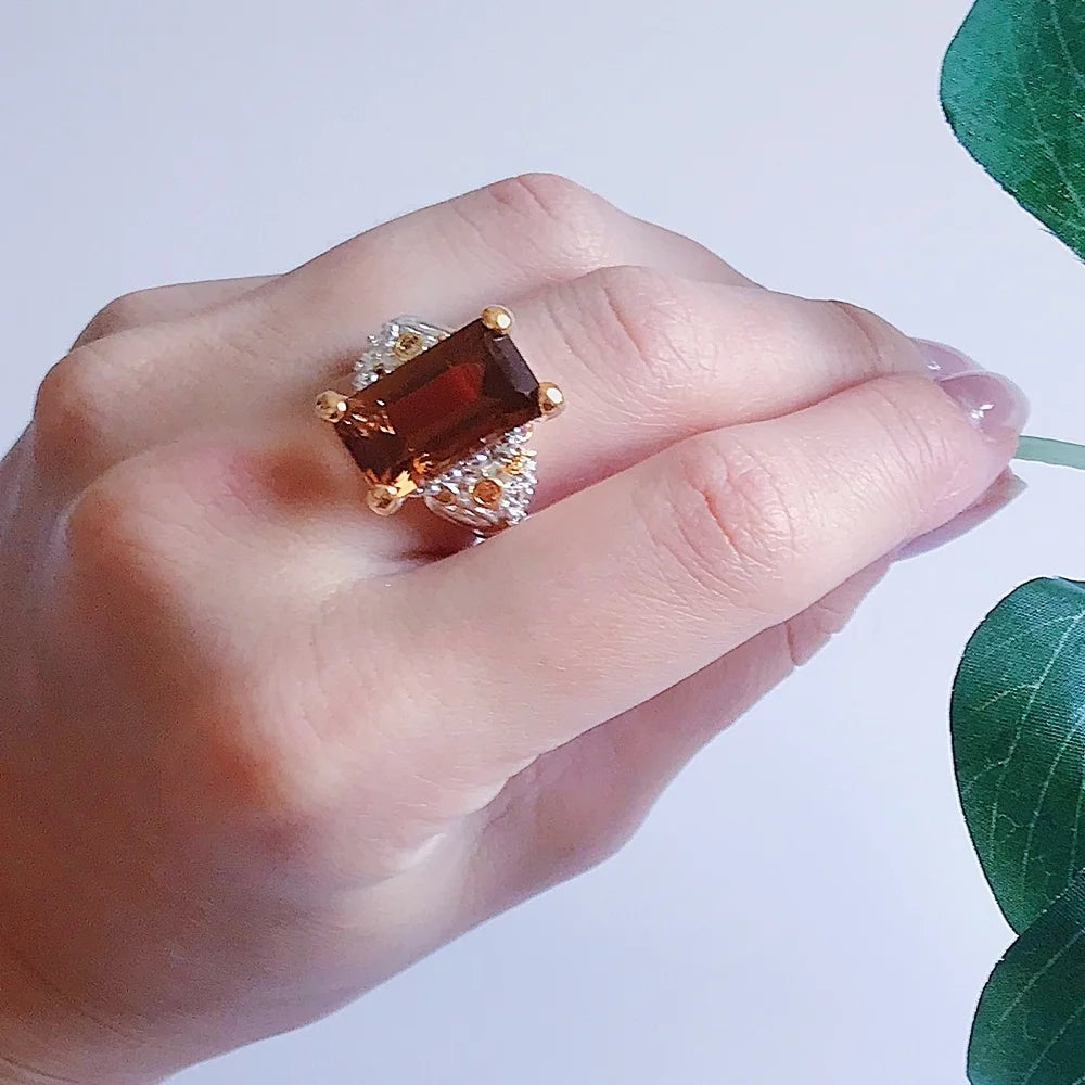 DreamCarnival1989 Crown Design Wedding Ring for Women Two-Tone Sparkling Brown Zirconia Elegant Factory Direct WA11715