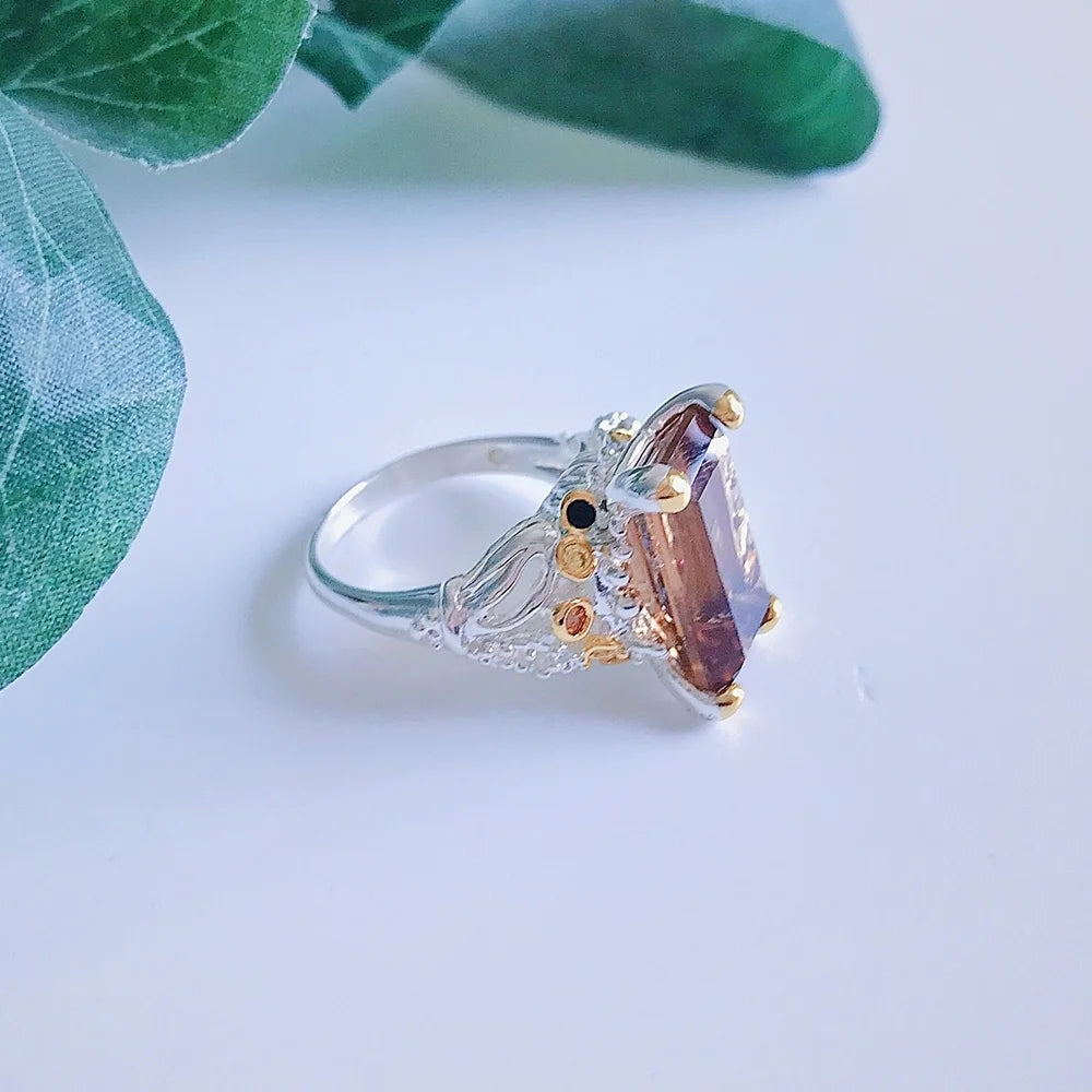 DreamCarnival1989 Crown Design Wedding Ring for Women Two-Tone Sparkling Brown Zirconia Elegant Factory Direct WA11715