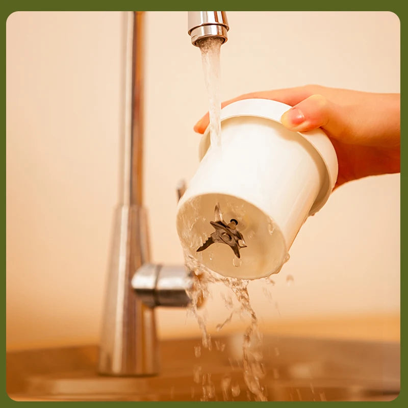 Portable Ice Crushing Function Juicer Cup 500mL Large Capacity Juicer Cup Rechargeable Small Vegetable Fruit Blender Juicers