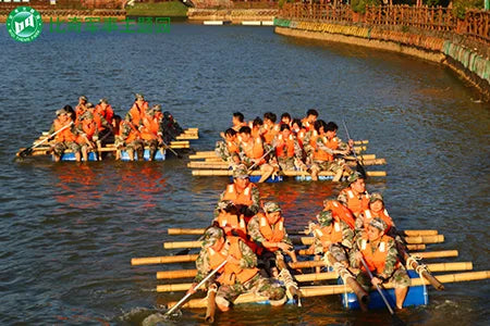 Travel Sports Gym Duffel Bag with Shoe Compartment Bag for Women