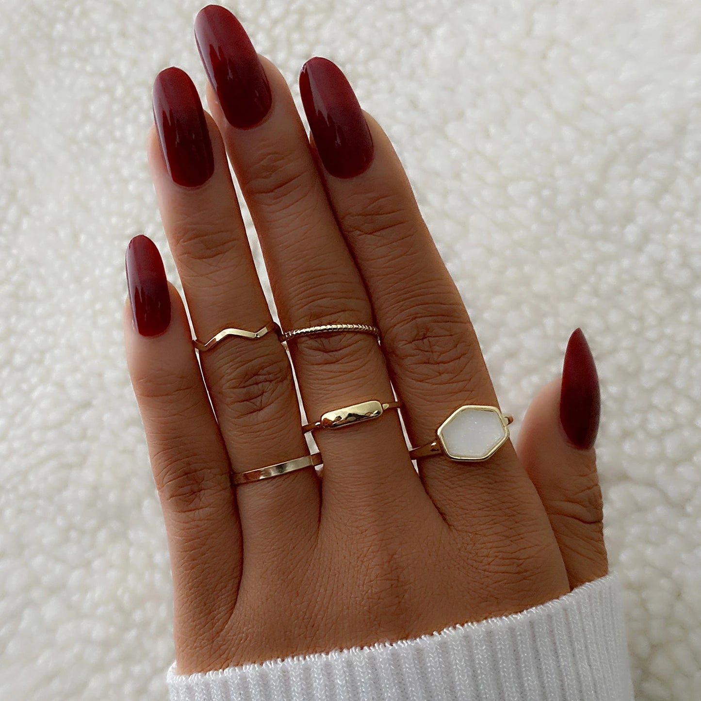 Fashion Hips Hops Jewelry Exaggerated Geometric Ring for Women Gold Plated Irregular Twist Finger Ring for Women Girls