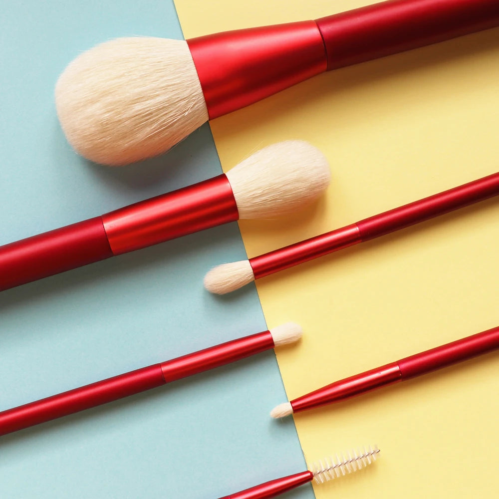 High Quality 6Pcs Natural Goat Hair Makeup Brush Set With Pouch & Air Puff Red Beauty Blending Powder Brush Eye Brush Kits