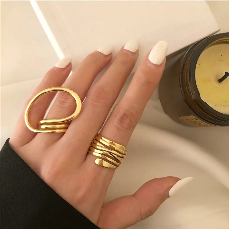 Fashion Hips Hops Jewelry Exaggerated Geometric Ring for Women Gold Plated Irregular Twist Finger Ring for Women Girls
