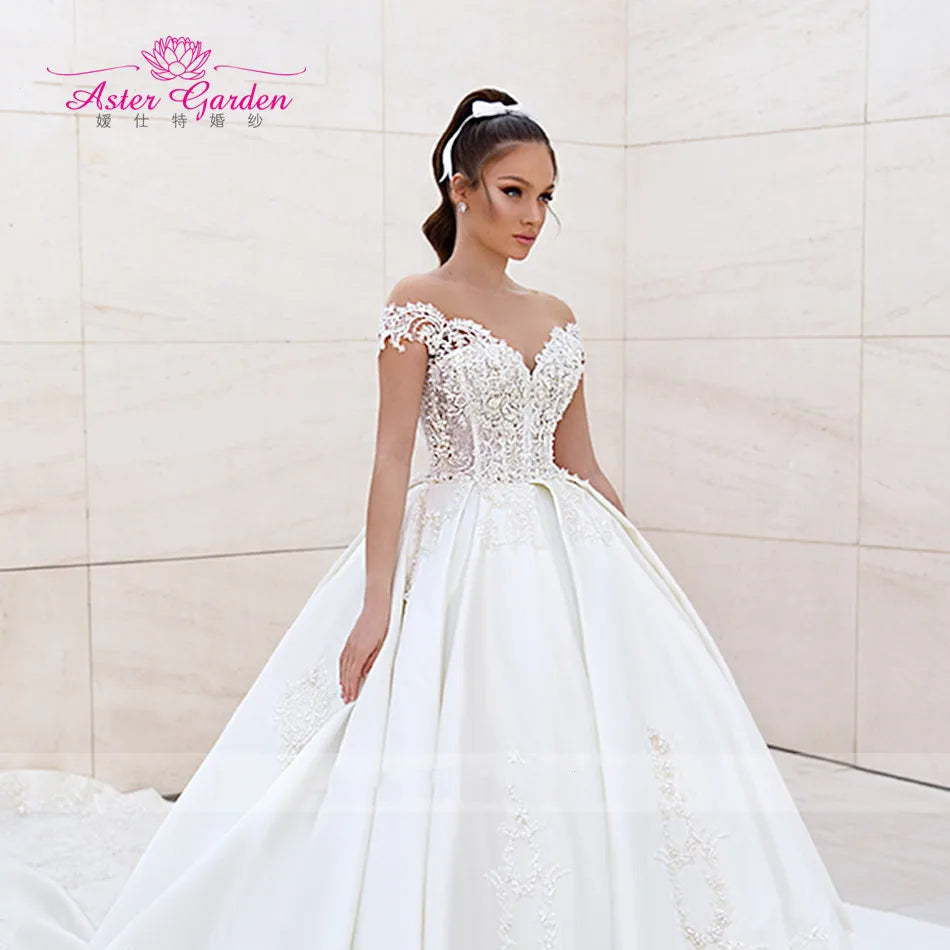 Aster Garden Satin Wedding Dresses 2021 Vestido Noiva Sweetheart Luxury Beaded Lace Princess Bridal Dress A-Line Robe De Mariee