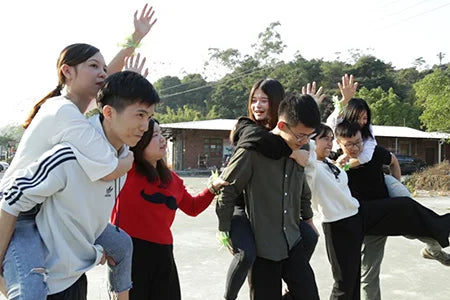 Travel Sports Gym Duffel Bag with Shoe Compartment Bag for Women