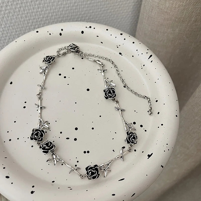 Gothic Vintage Simple Black Rose Flower Choker Necklace For Women Personality New Jewelry Collares