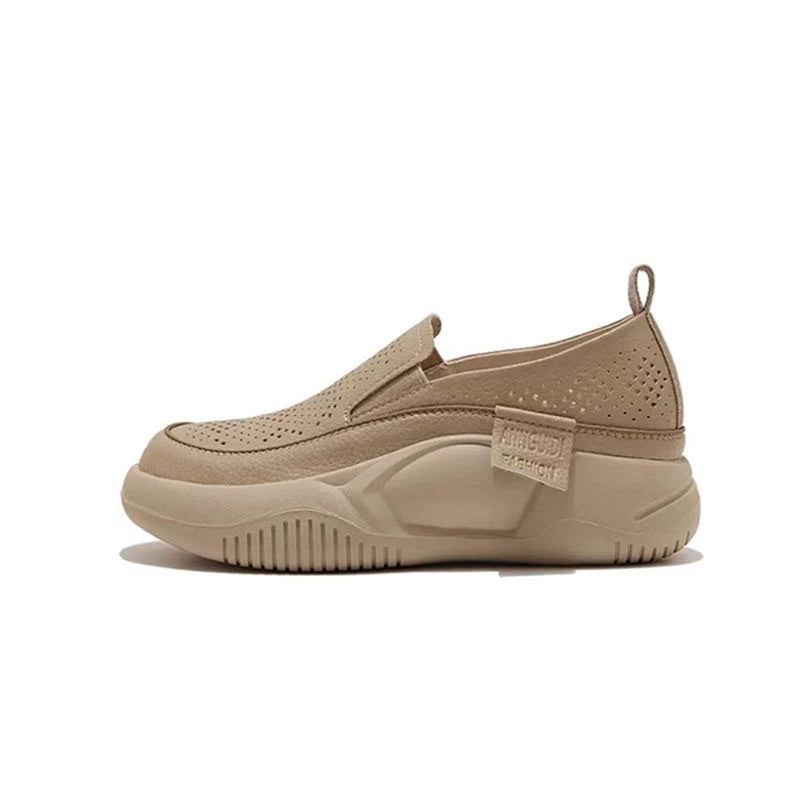 Warrior Women's Shoes Cut Out Hole Casual Soft Sole Shoes 2024 Summer New Arrival Thick Sole Slip-on Bean Bag Ins Sandals