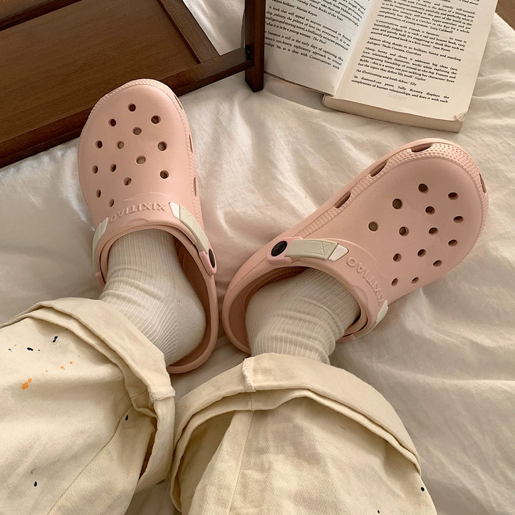 Thin Strip Fun Cartoon Funny Big Eye Couple Hole Shoes Outdoor Non-Slip Pump Beach Shoes Baby Boy and Girl Summer