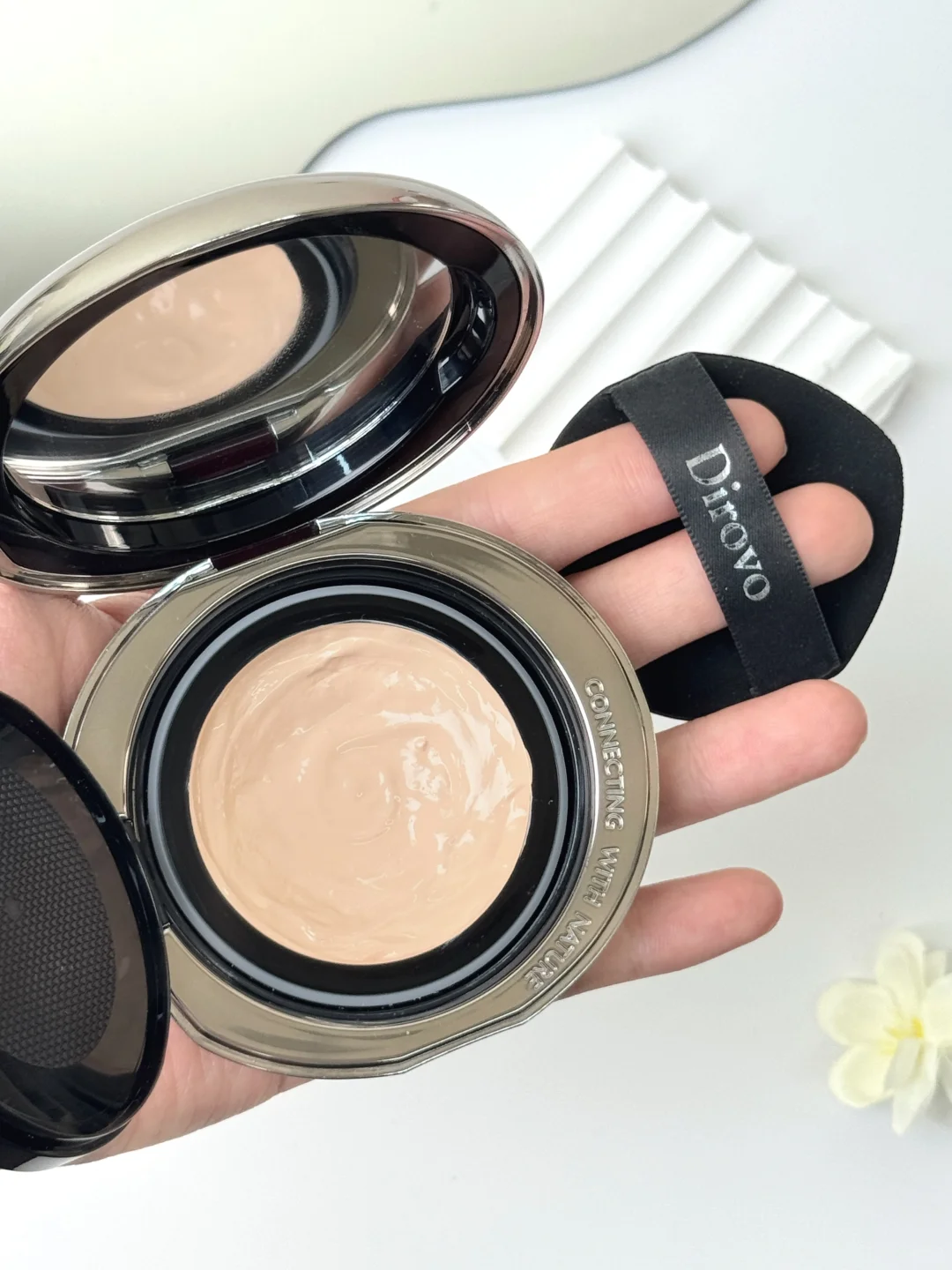 DIROVO Cream Concealer Foundation Moisturizing Creamy Gloss Luster Foundation Makeup Cosmetics