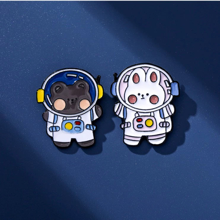 INS Japanese Style Black and White Cat Schoolbag Couple Brooch