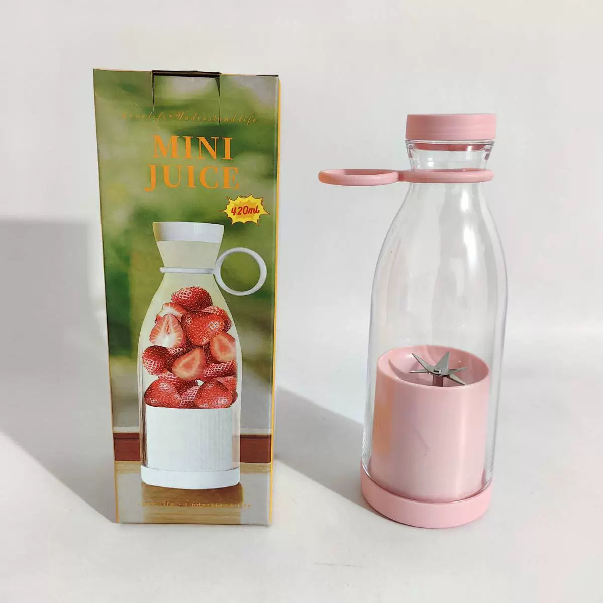 INS Style Fruit Juice Juicer Cup Fish Fruit Juicer Automatic Small Portable 2025 New Arrival Small For Home