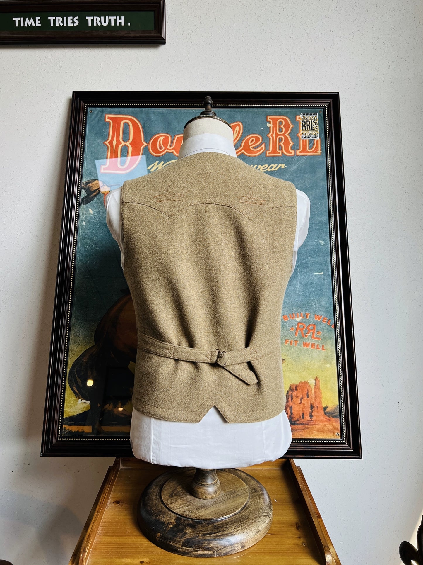 580G Colorful Tweed Lapel Gentleman Vest