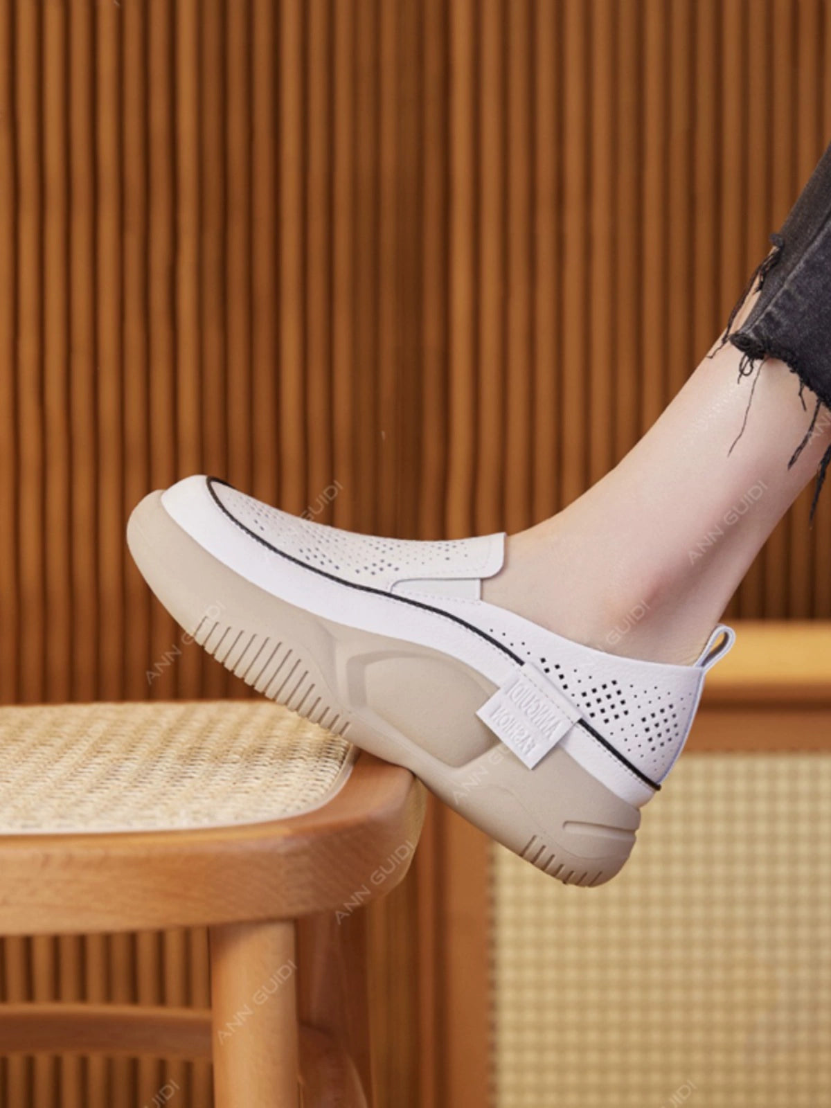 First Layer Cowhide Hollow Soft Bottom Summer Slip-on Flats