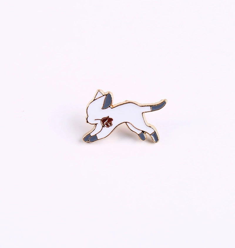 INS Japanese Style Black and White Cat Schoolbag Couple Brooch