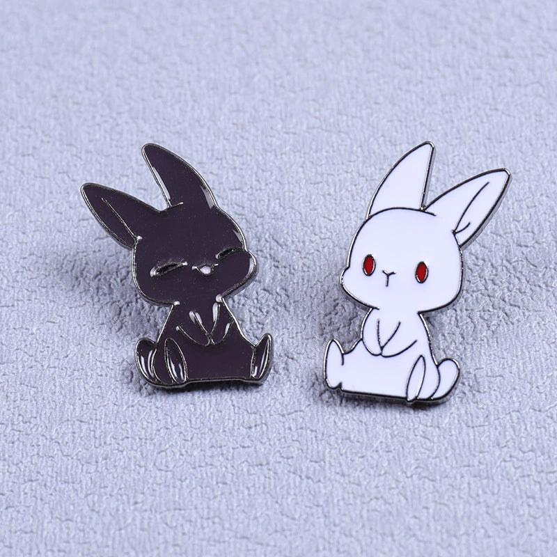 INS Japanese Style Black and White Cat Schoolbag Couple Brooch