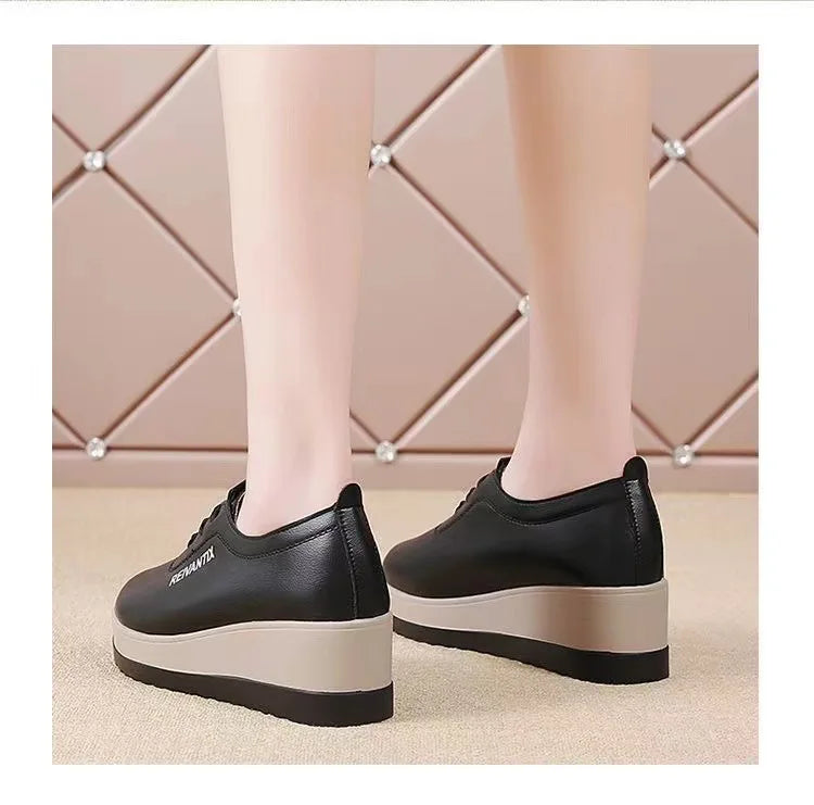 Ladies' Little Leather Shoes 2025 Spring and Autumn New Style Anti slip and Wear resistant Fashion Trend Casual Shoes