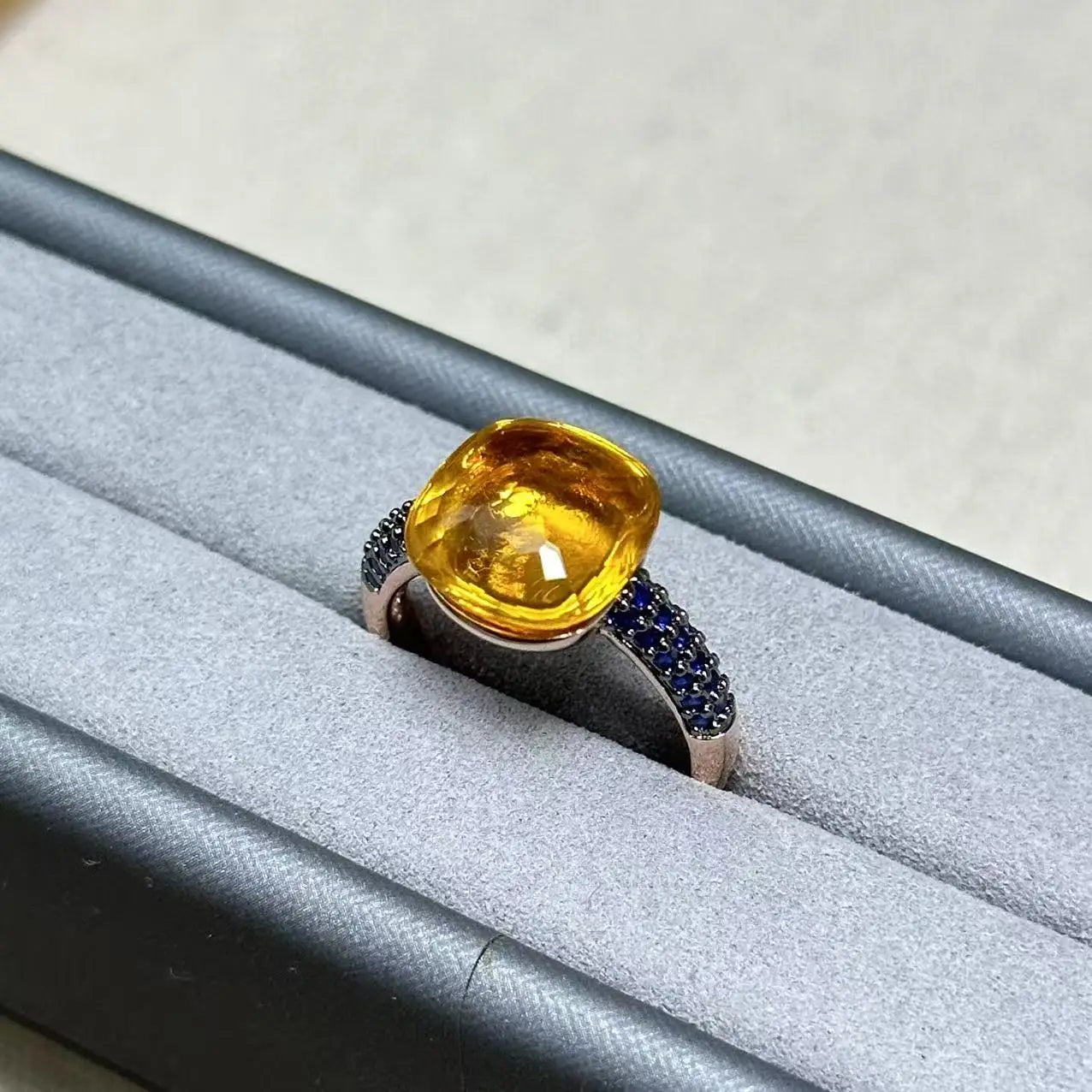Flat Ring For Women Candy Color Crystal Ring Inlay Blue Zircon with Blackgun Plated Party Gift Fashion Jewelry For Women