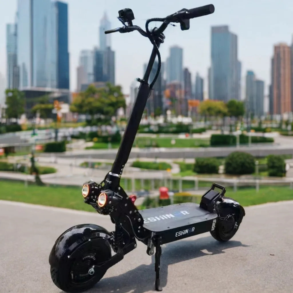 Racing Electric Scooter 72v 15000w QS Motor 16inch Tyre Fast Speed 110-140KMH Battery 50-60ah Range 120-180KM Electric Scooter