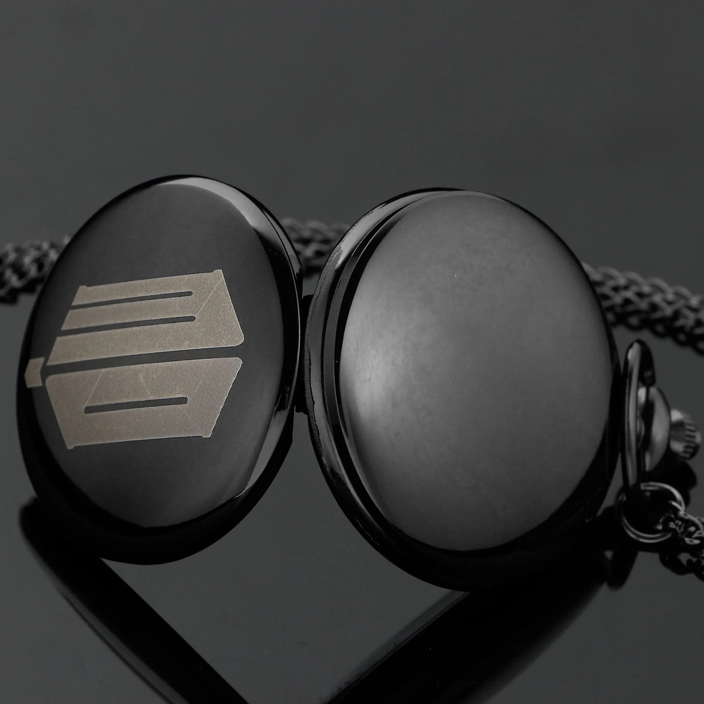 Black Mysterious Gemstone Doctor Strange Quartz Pocket Watch Fashionable Nostalgic Necklace Pendant Gift for Men and Women