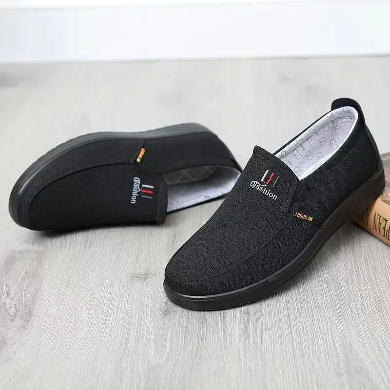 Beijing Men's Canvas Slip-On Shoes Soft Bottom Anti-Slip Breathable Casual Shoes round Toe Cotton Lined Plastic Outsole