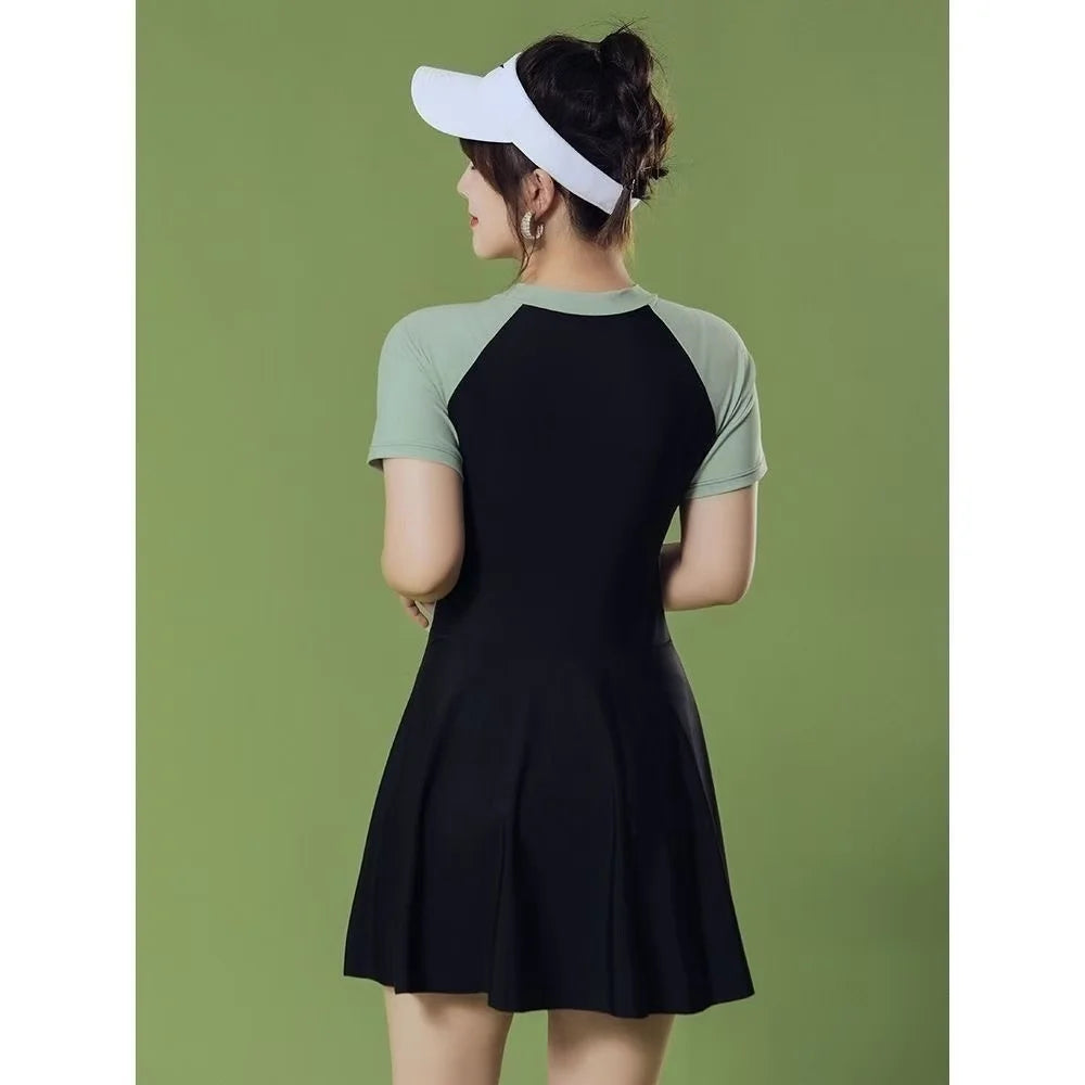 New plus-size one-piece swimsuit for women, casual swimwear, suitable for hot springs and sports.