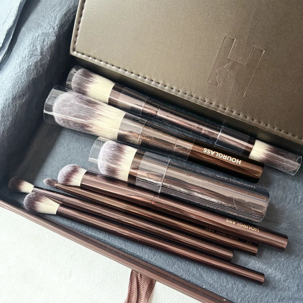 Hourglass Vegan Makeup Brush Set 7pcs High Quality Synthetic Hair Metal Handle Travel Cosmetic Brushes Kit with Pouch Box