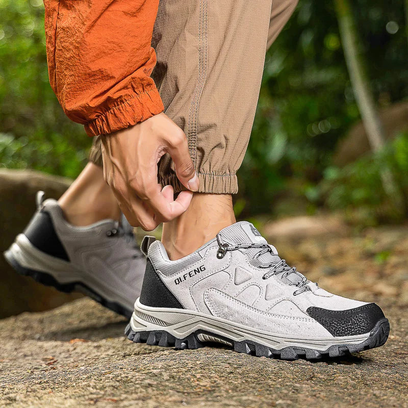 Men's Outdoor Lace-Up Leather Comfortable Versatile Lightweight Hiking Shoes Casual Sports Footwear