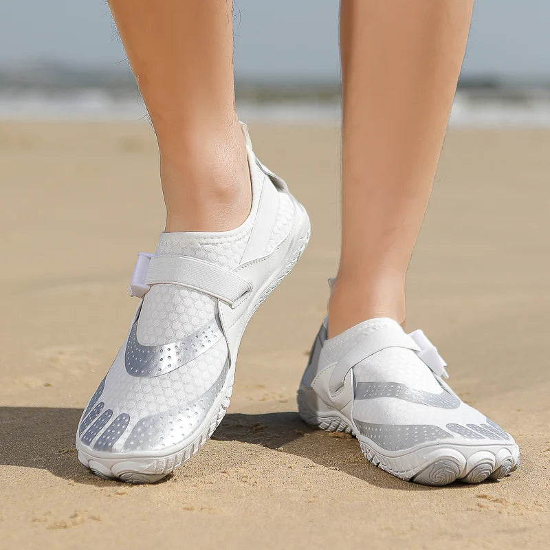 2024 Quick-Dry Women's Men's Waterproof Water Sneaker Barefoot shoes Snorkeling shoes zapatos de agua hombres Men's sandals36-48