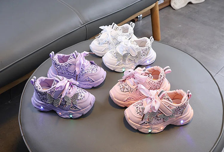 Children Shoes 2026 New Spring Toddler Girls Sport Shoes Bling Bling Soft Sole Breathable Outdoor Tennis Fashion Kids Sneakers