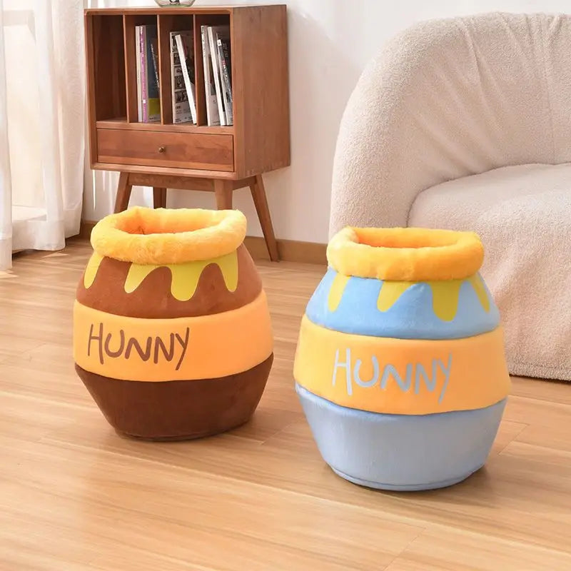 Autumn/Winter Trendy Honey Jar Cat House - Enclosed and Insulated Small Dog Kennel for All Seasons Pet Bed