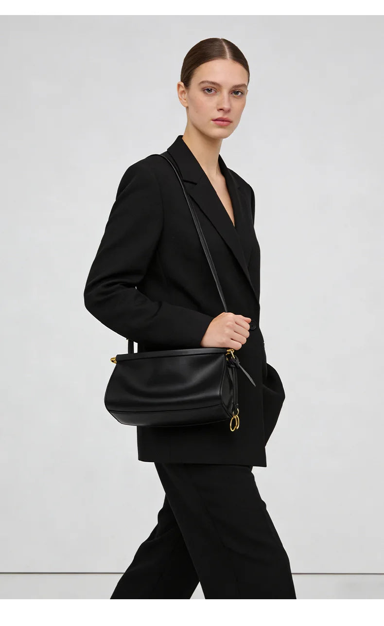 Fashionable Crossbody Bag for Women, Lightweight and Versatile Shoulder Bag, Mobile Phone Bag, Color-Blocking Design, Niche High-End Commuter Bag