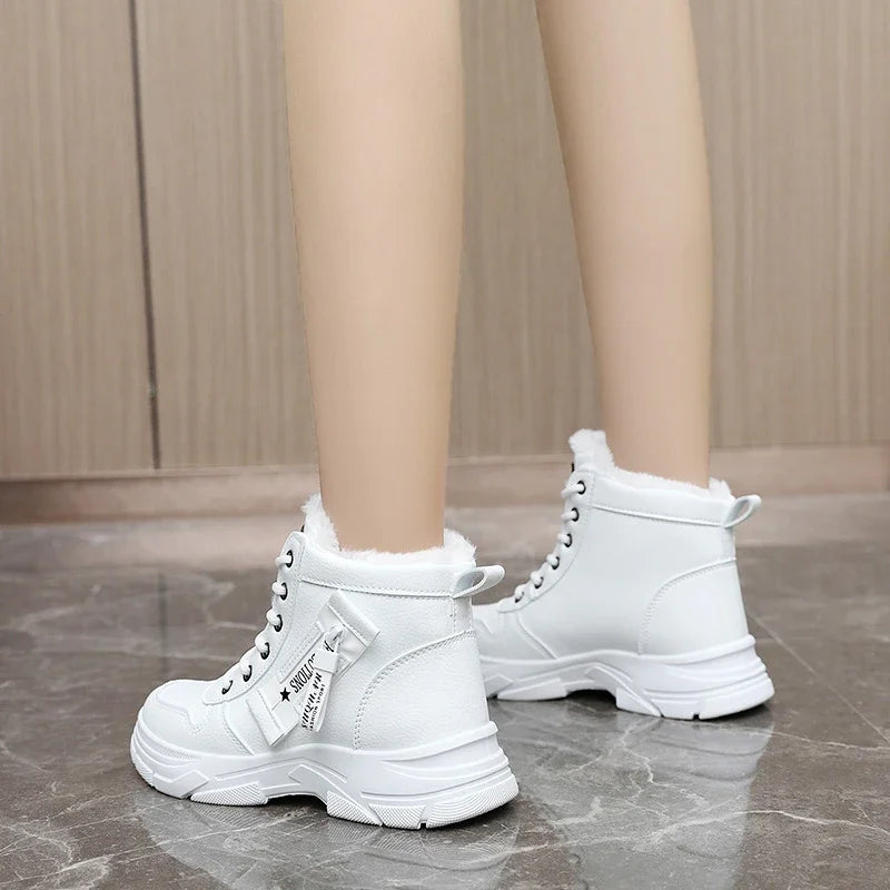 Designer Sneakers for Women Casual High Top Shoes Womens 2024 Winter Plush Lined Warm Shoes Thick Lace-up Sports Shoes Size 43