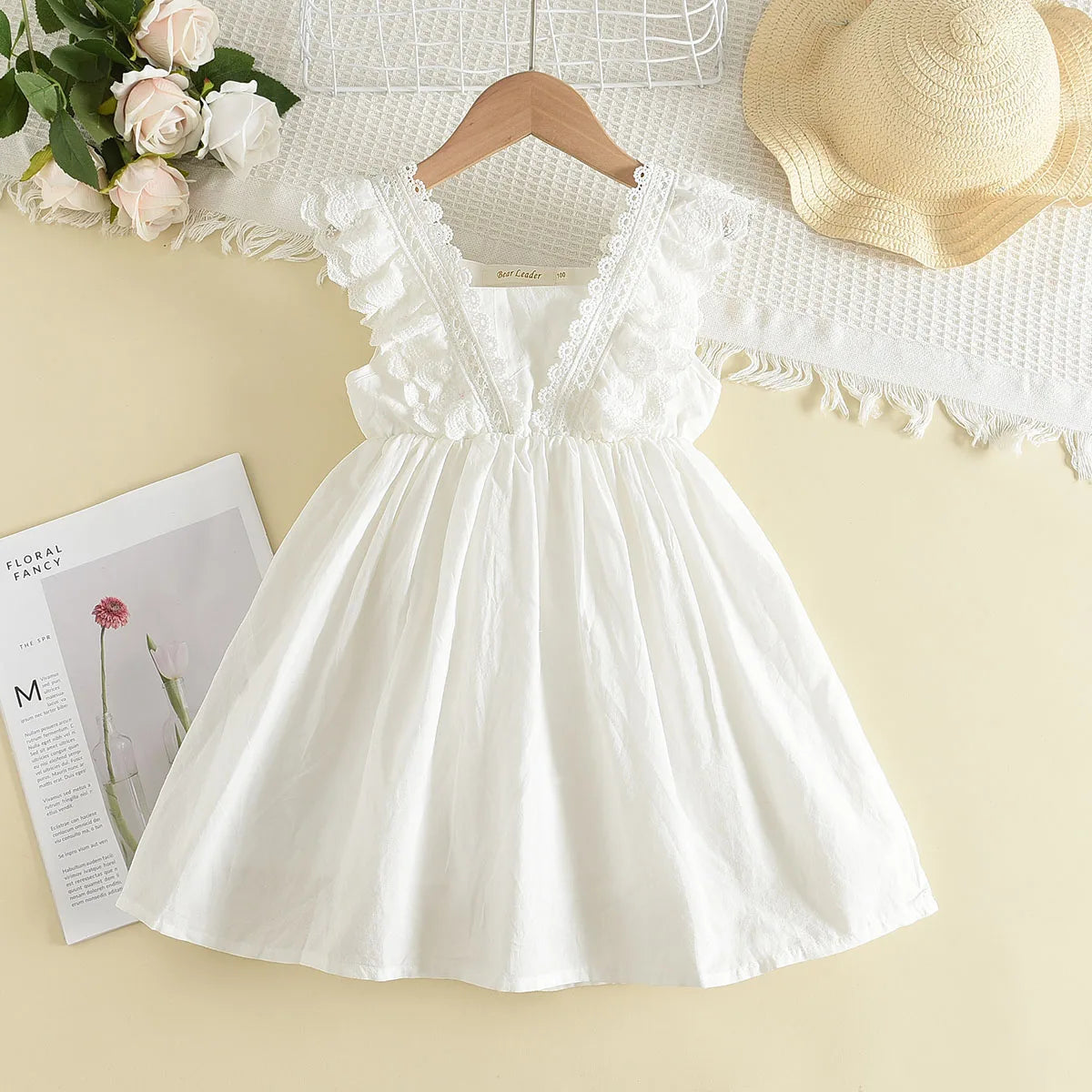 Bear Leader Kids Girls Dresses 2022 New Summer Lace Princess Dresses Children Solid color Clothing Baby Wedding Party Vestidos